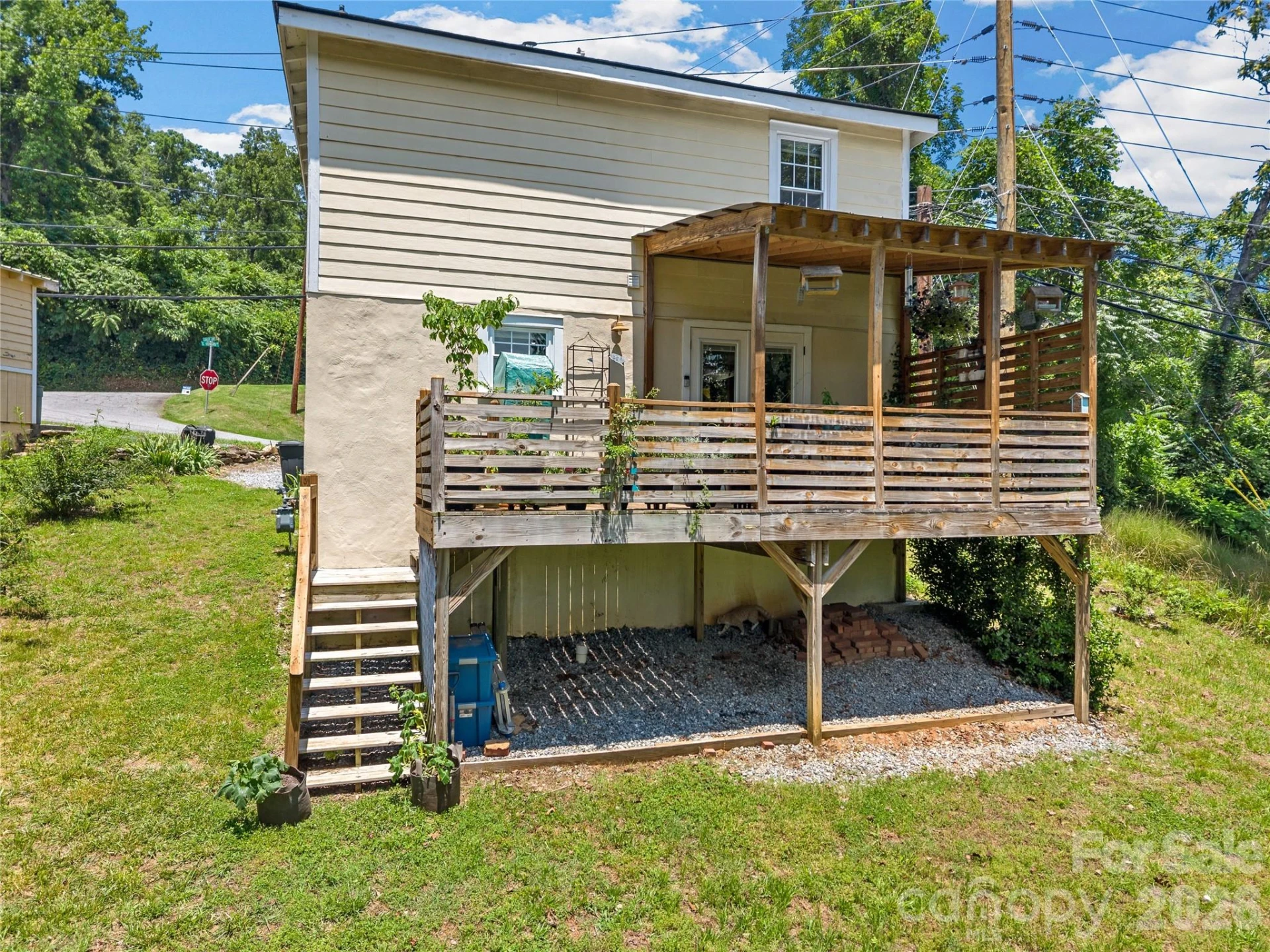 144 Howard Street - Photo 32