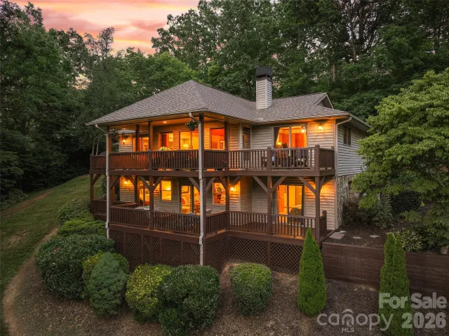 359 Saddlebrook Lane, Clyde, NC, 28721