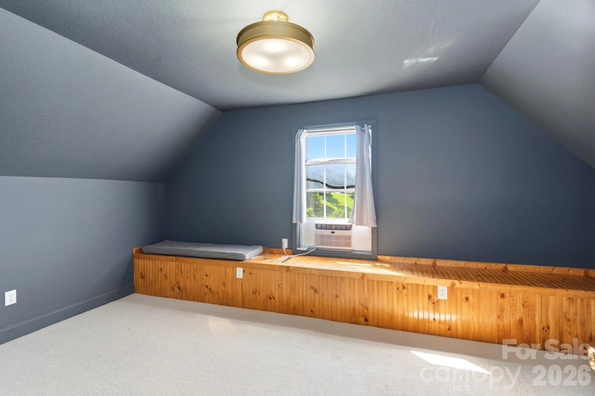 404 Stratford Road - Photo 16