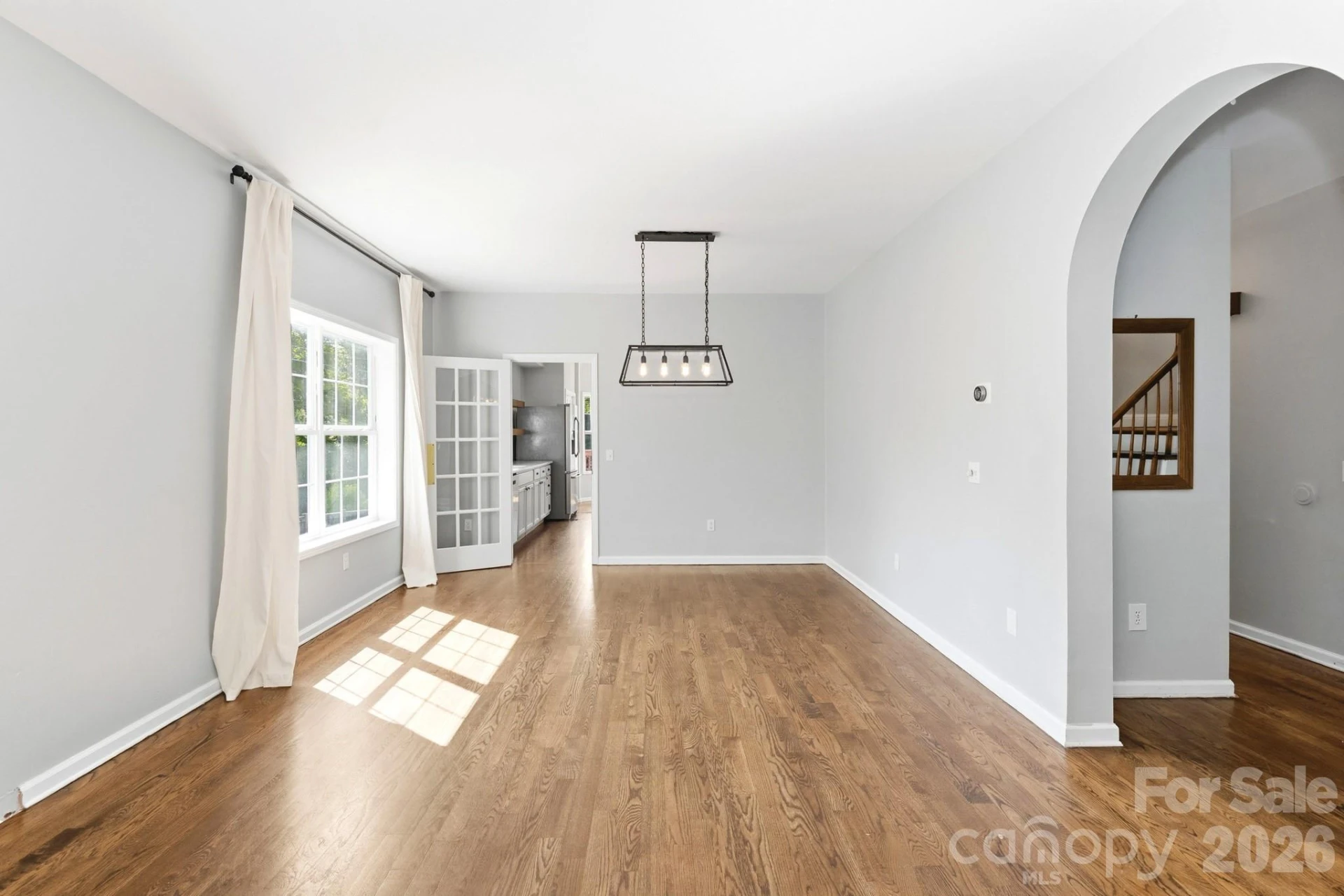 404 Stratford Road - Photo 8