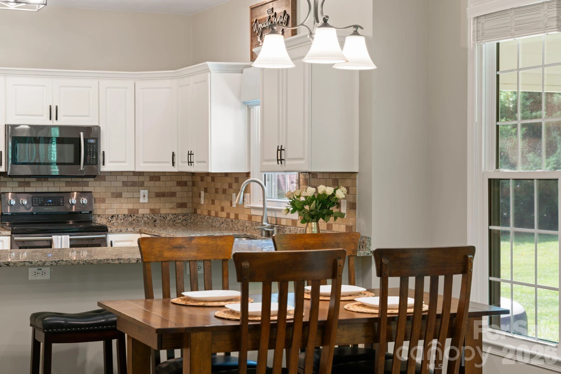 237 Windsor Forest Circle - Photo 4
