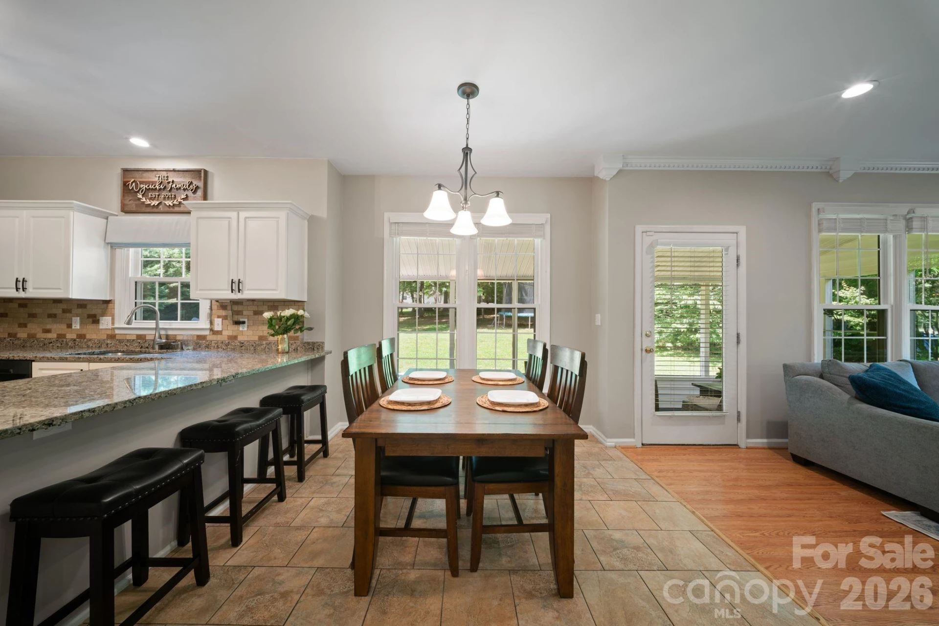 237 Windsor Forest Circle - Photo 9
