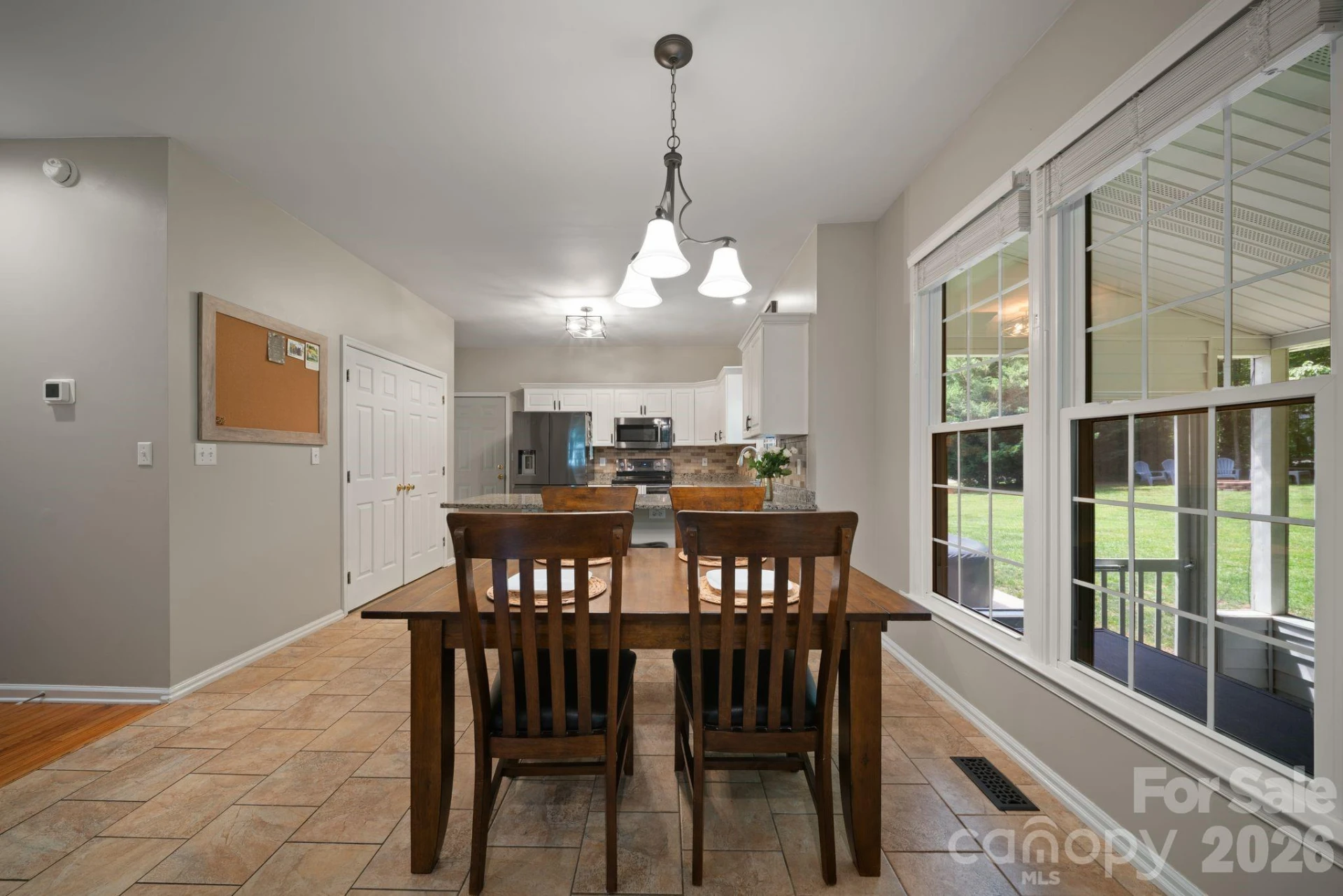 237 Windsor Forest Circle - Photo 10