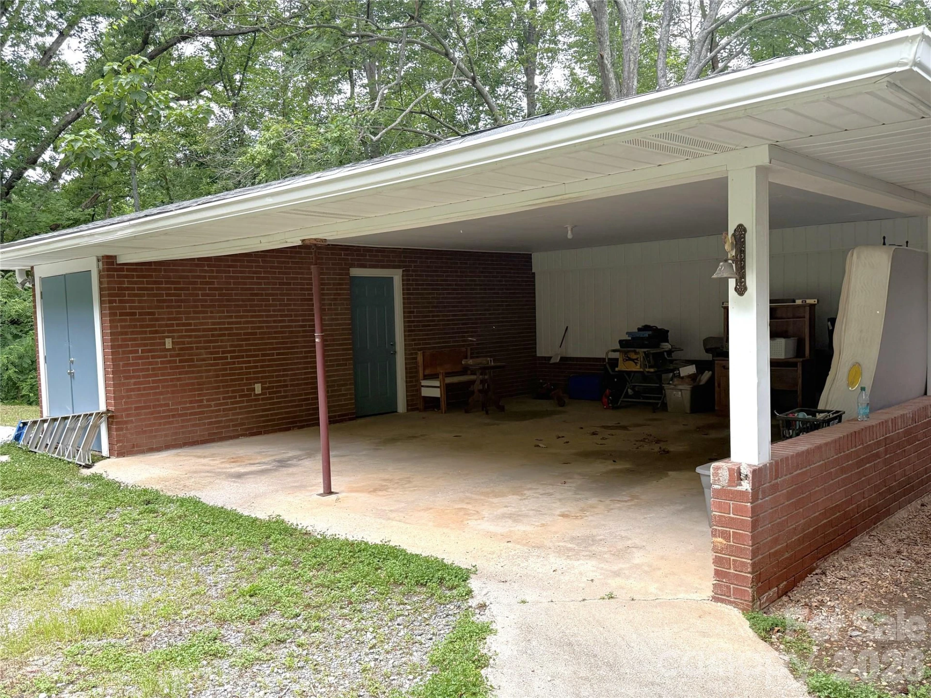 150 Cowan Lane - Photo 4