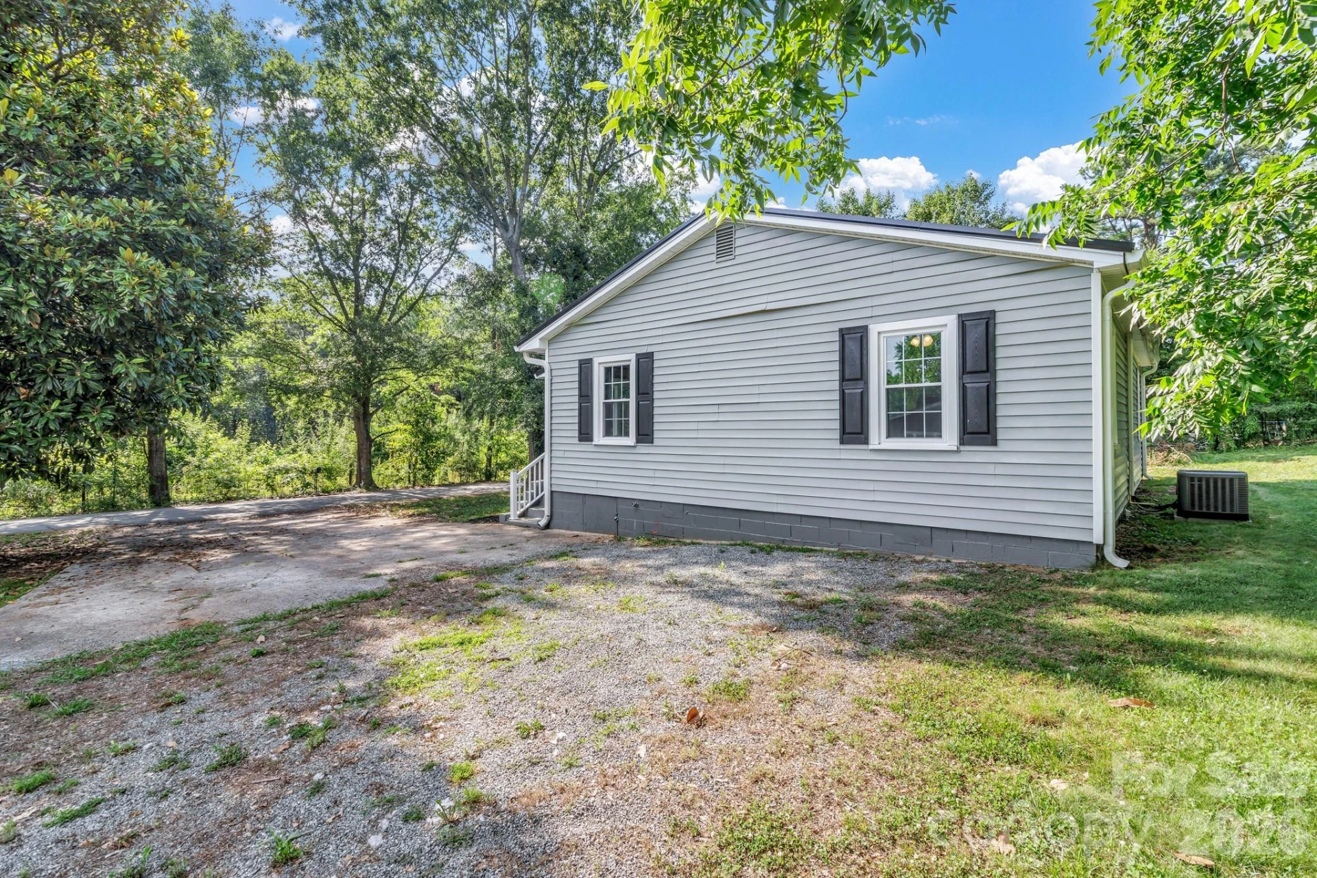 137 J E Morrow Street - Photo 7
