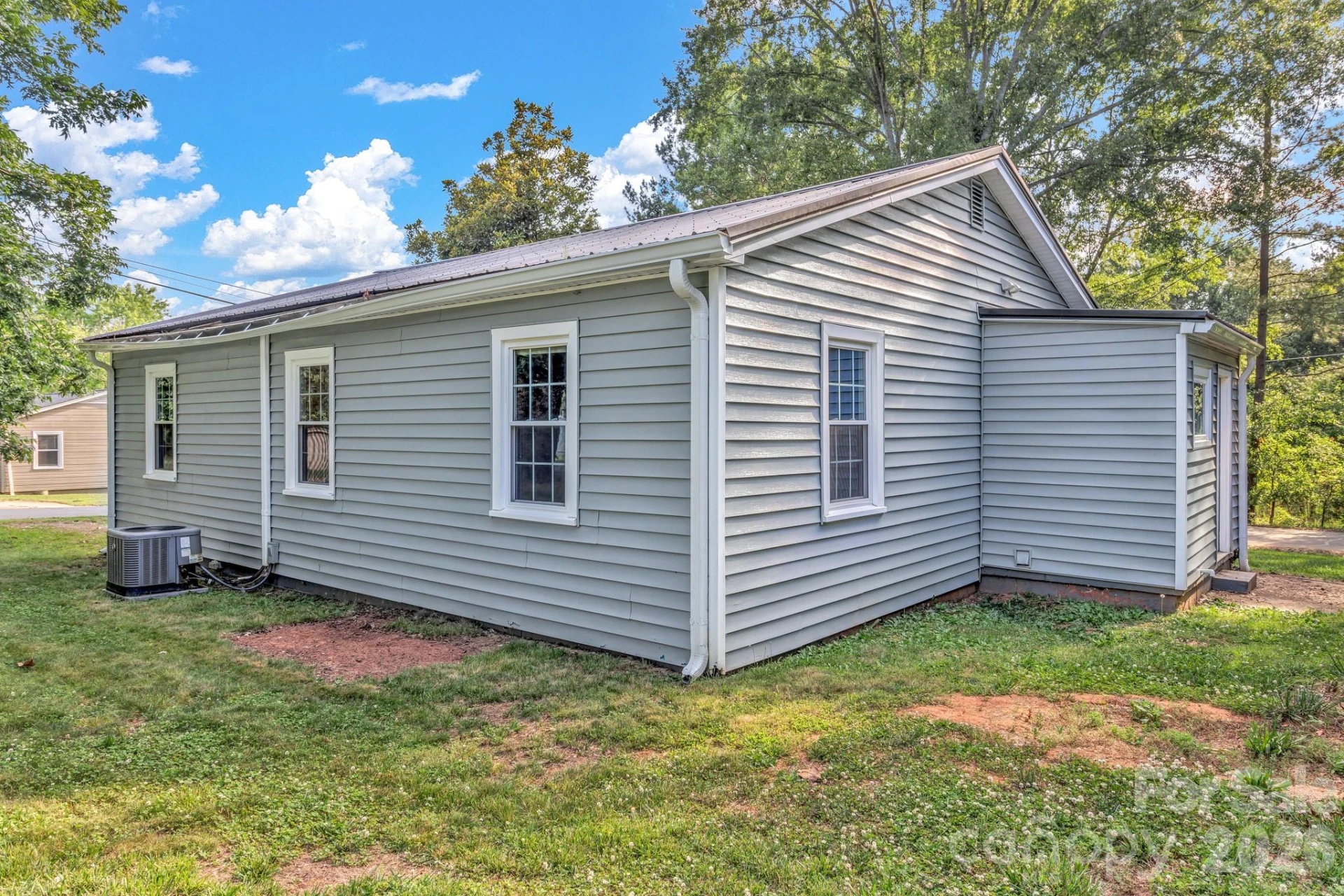 137 J E Morrow Street - Photo 8