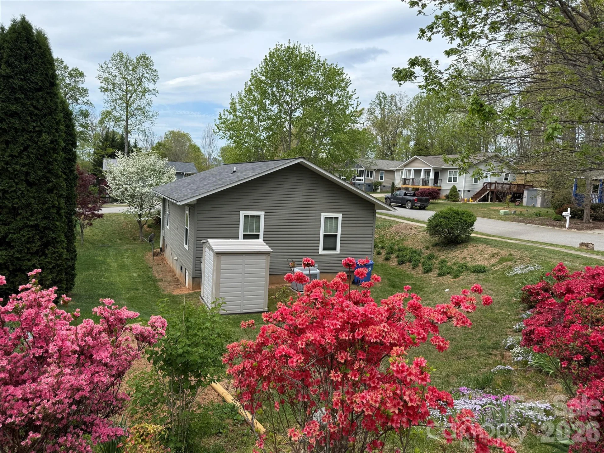 137 Warren Haynes Drive - Photo 2