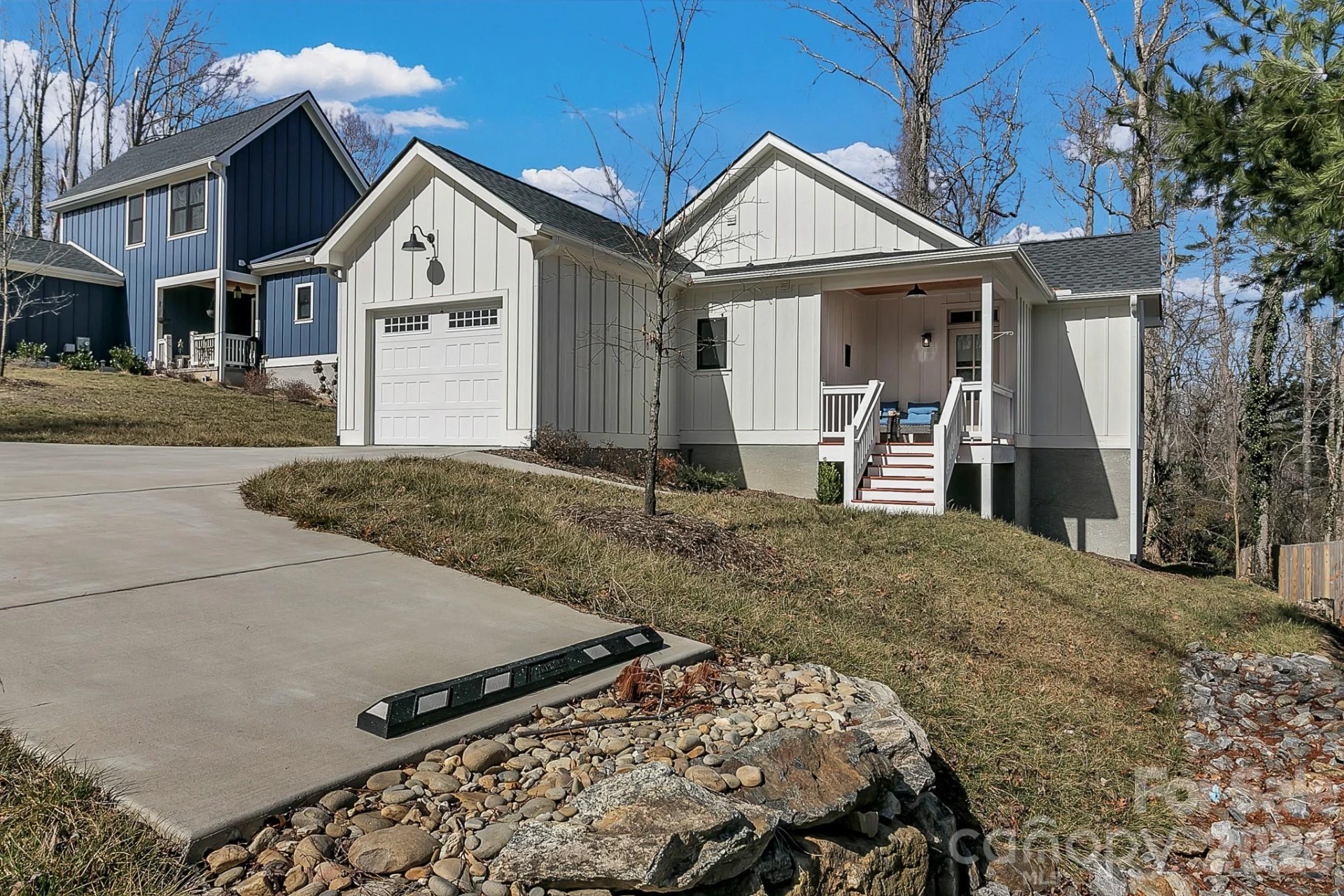 40 Rangeley Drive - Photo 3