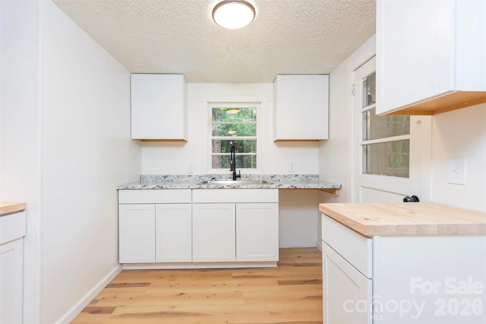 215 Merchant Street - Photo 12