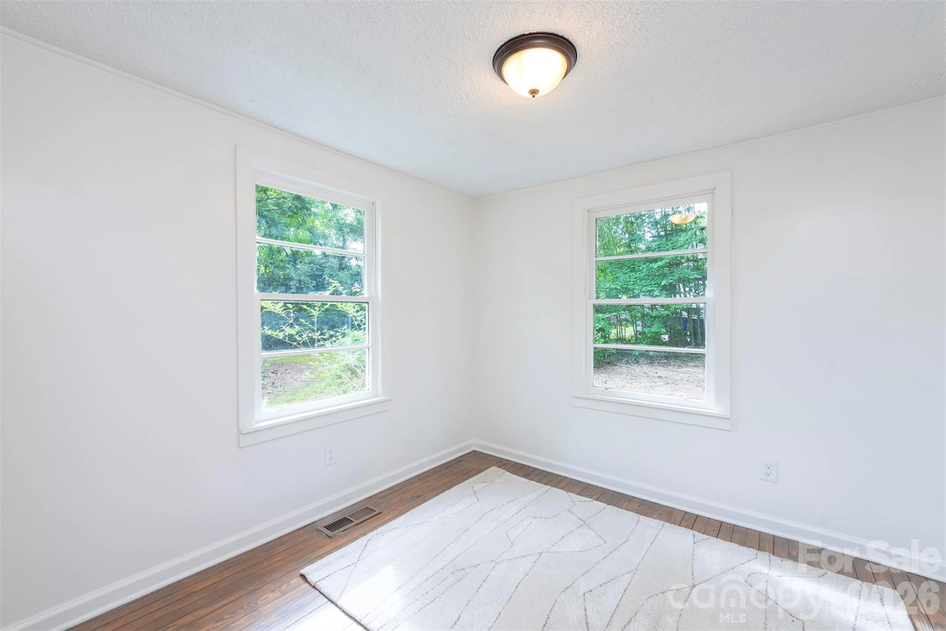 215 Merchant Street - Photo 16
