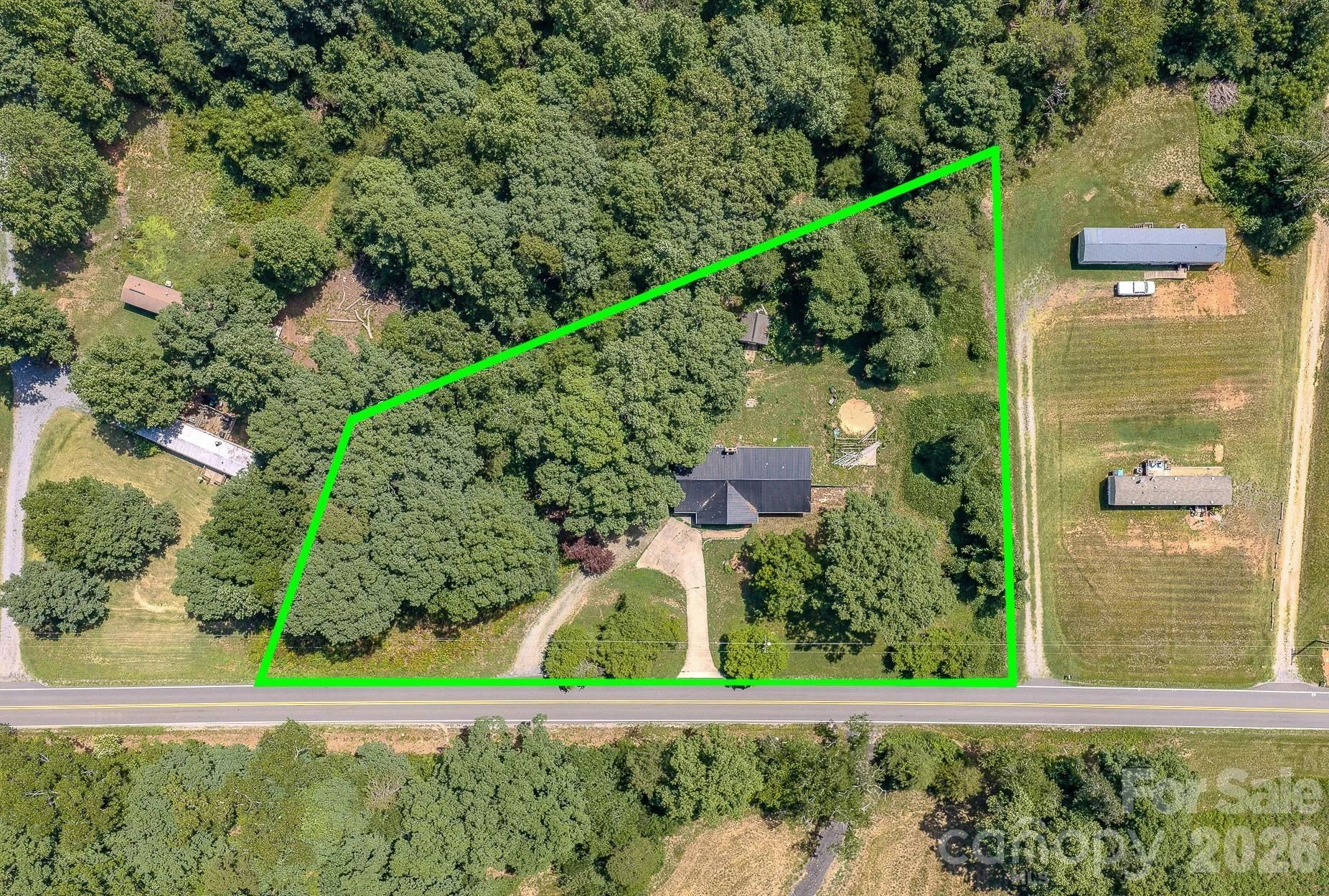 886 Pearidge Road - Photo 2