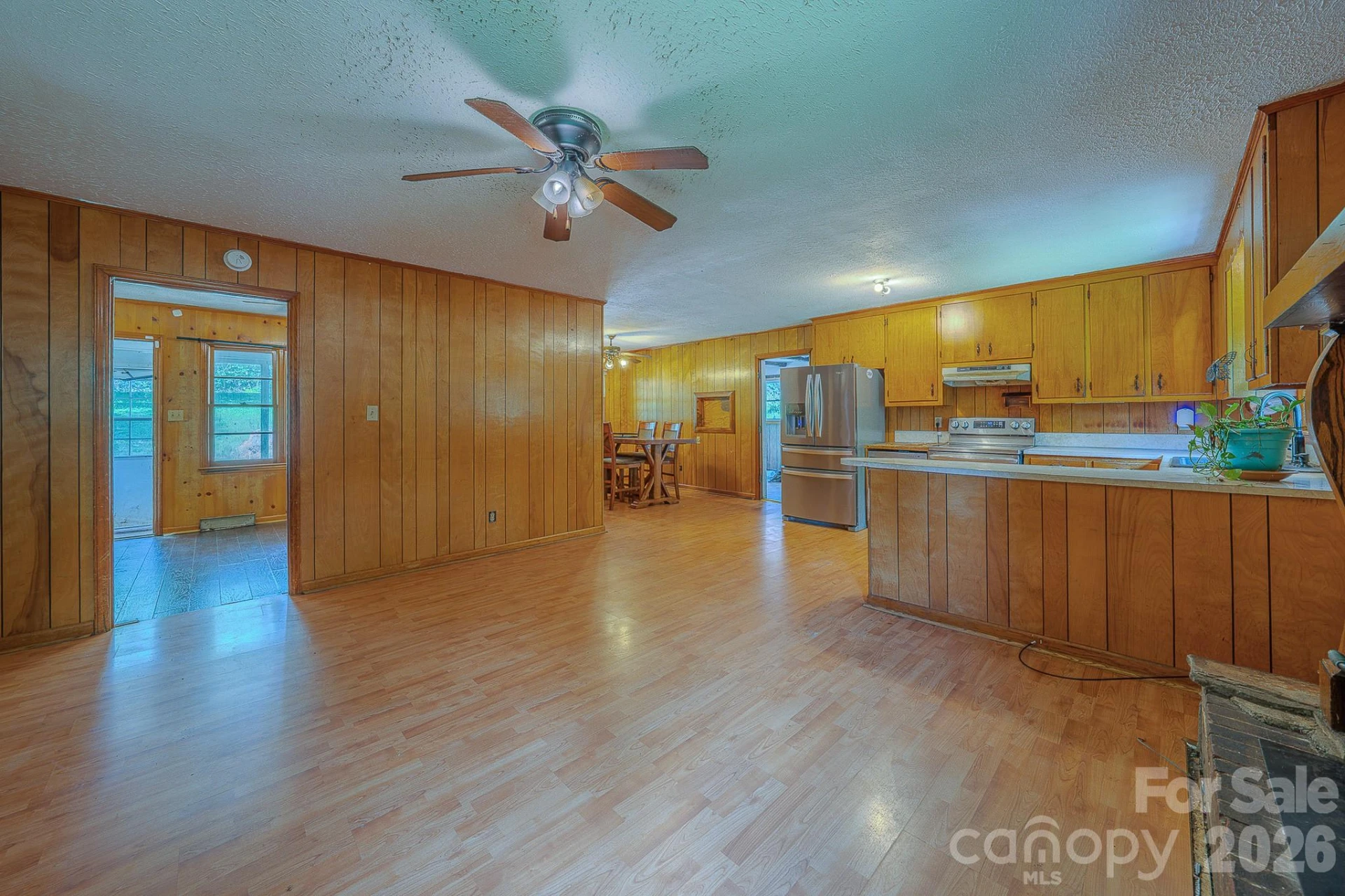 886 Pearidge Road - Photo 15