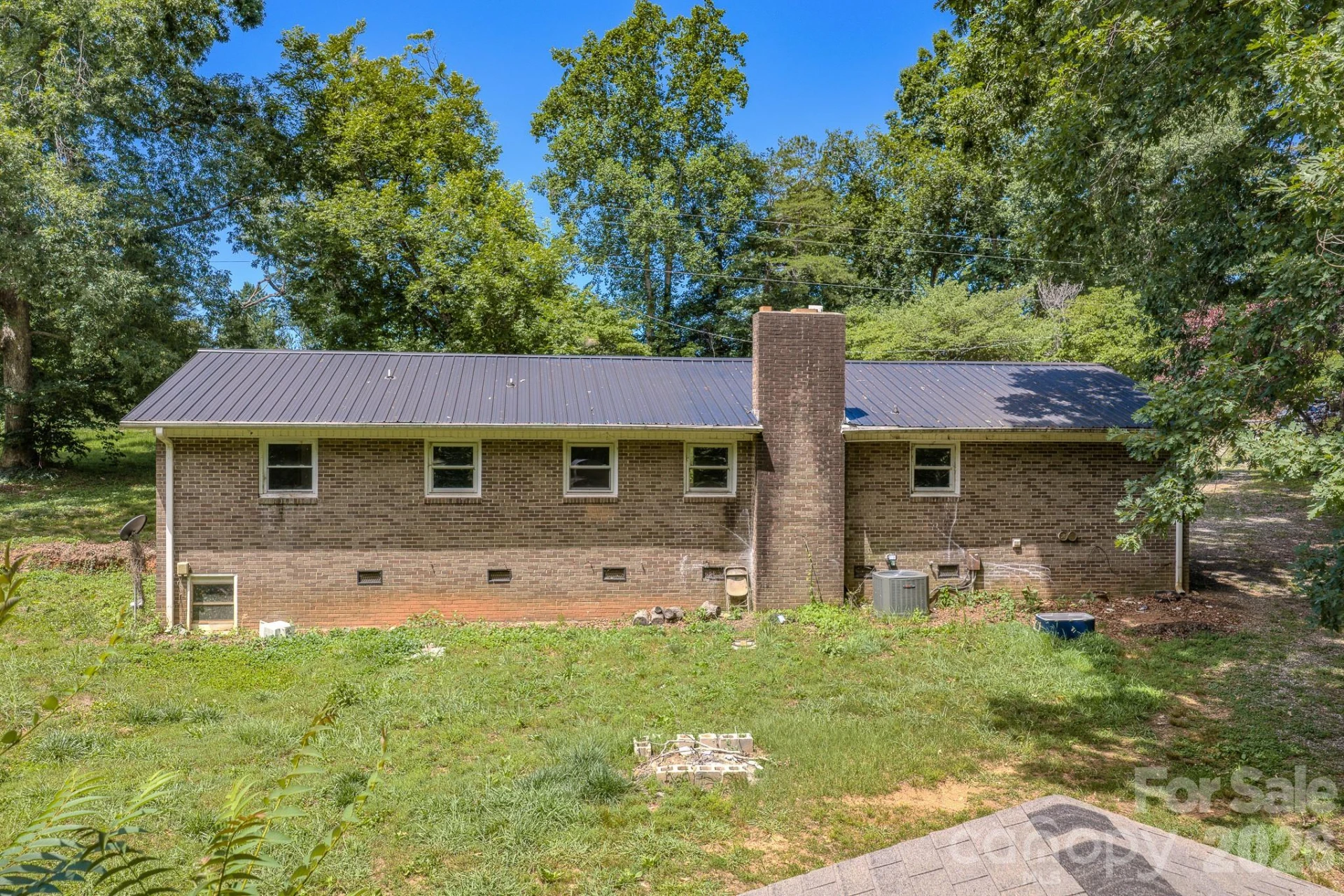 886 Pearidge Road - Photo 37