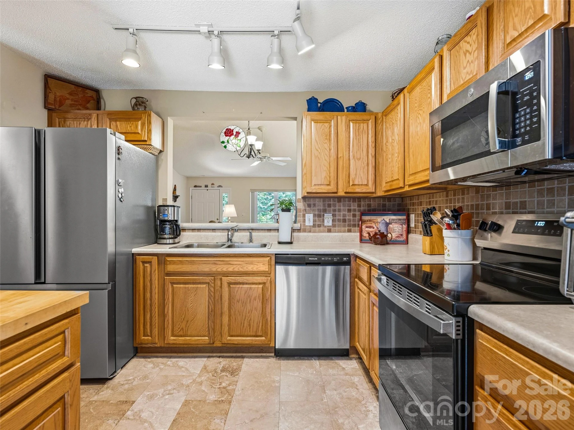 107 London Court - Photo 12