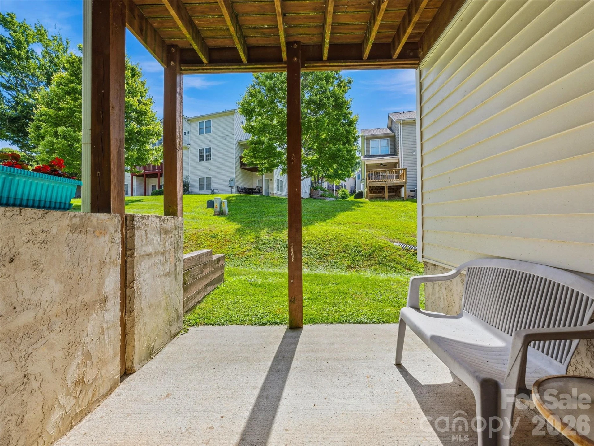 107 London Court - Photo 26
