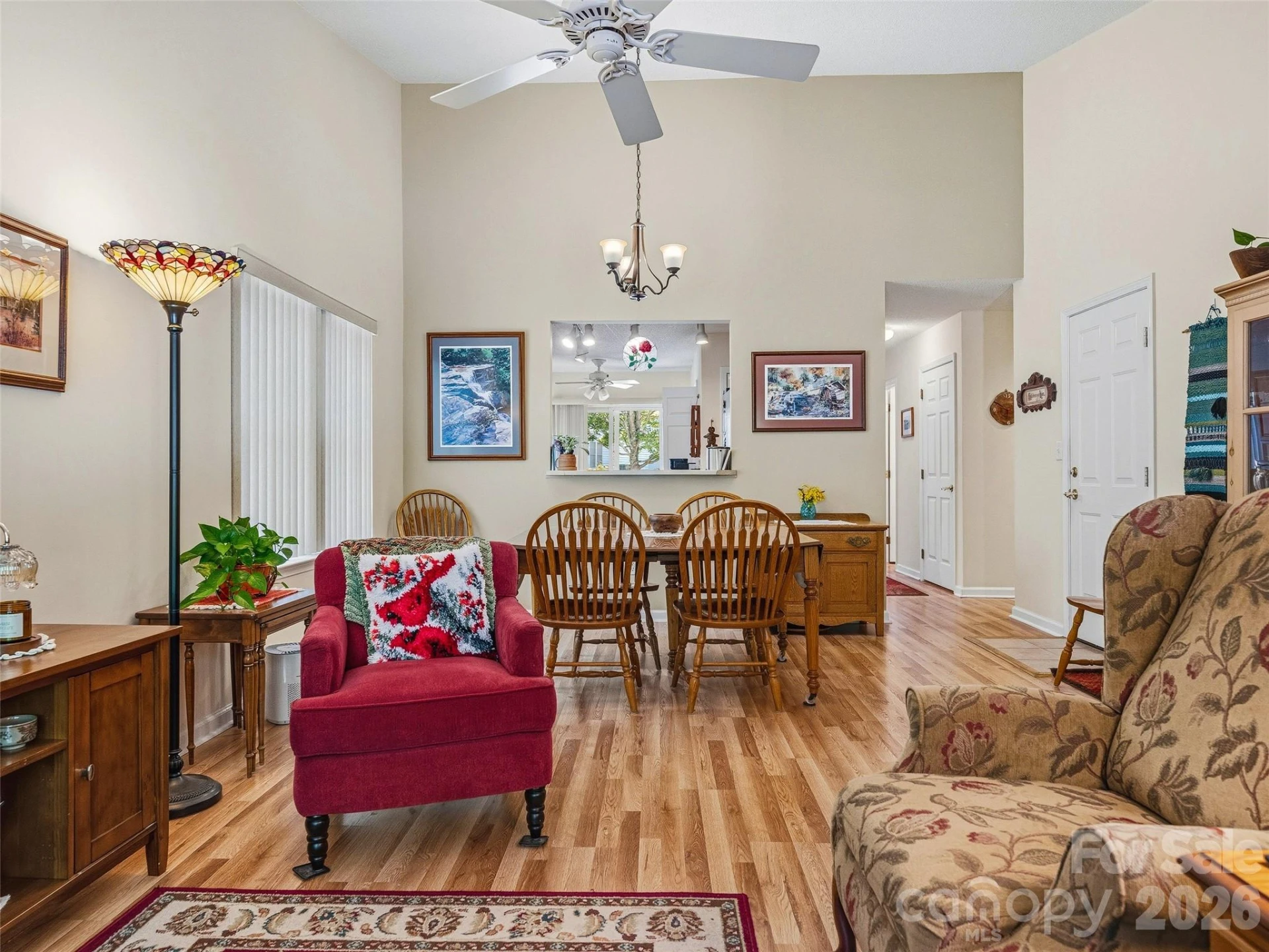 107 London Court - Photo 6