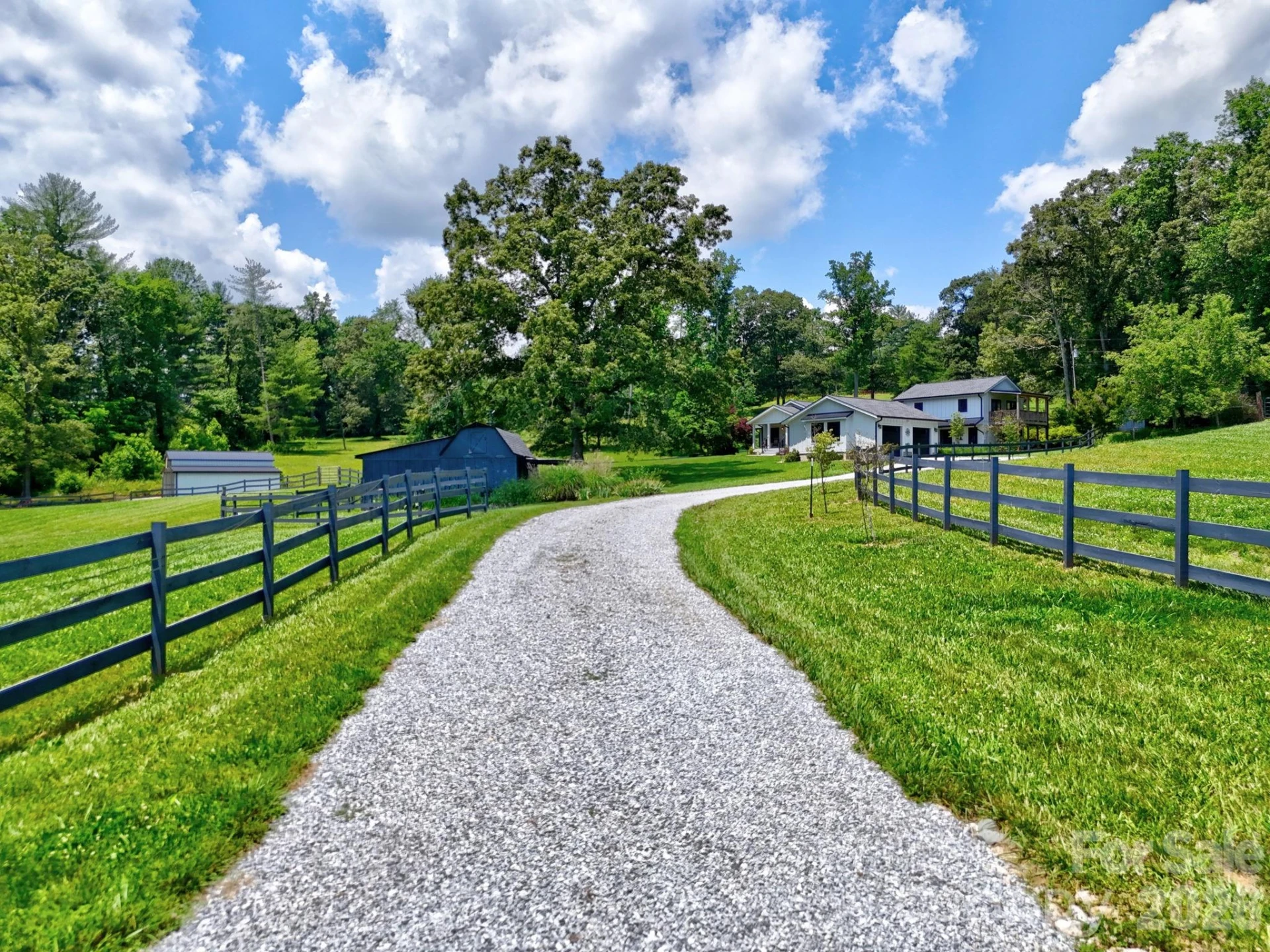 23 Lindsey Loop Road - Photo 3