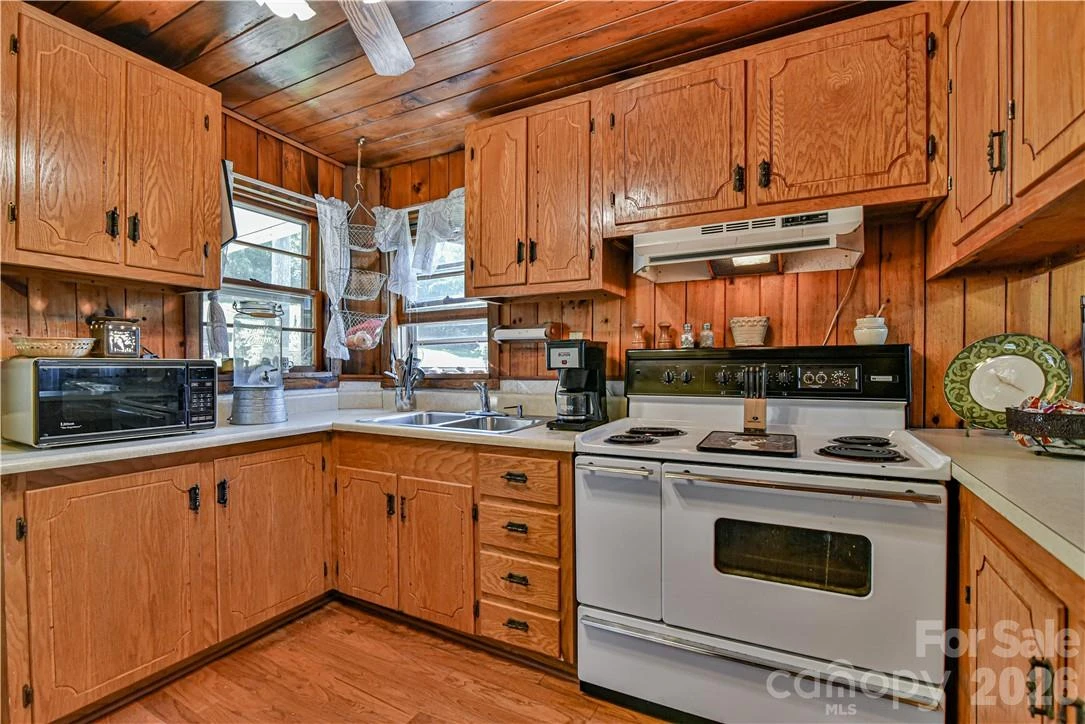 415 Weaverville Road - Photo 28