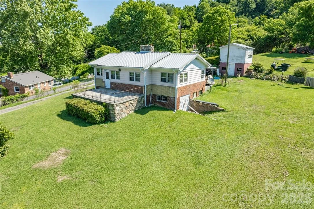 415 Weaverville Road - Photo 33