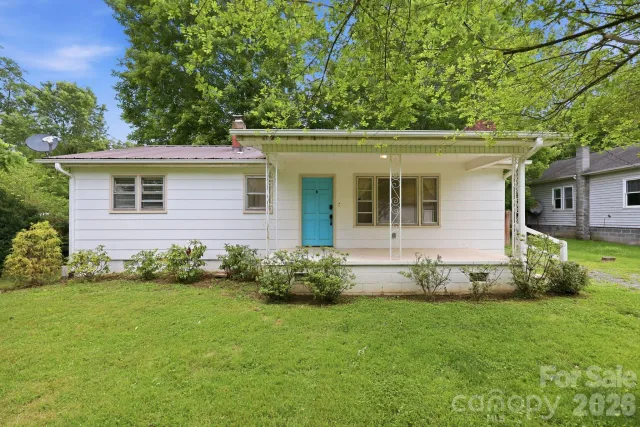 31 Edwards Street, Waynesville, NC, 28786