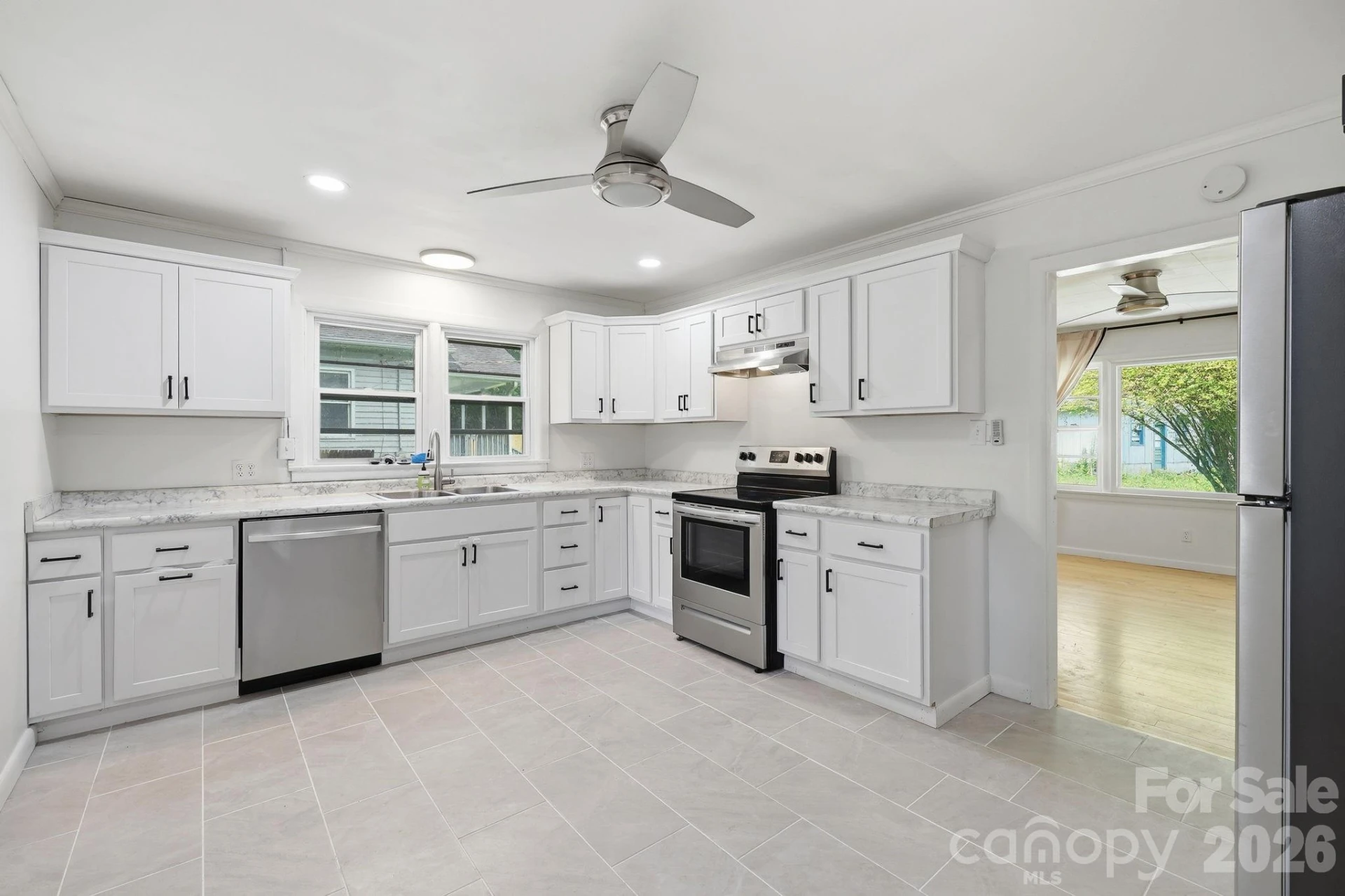 31 Edwards Street - Photo 10