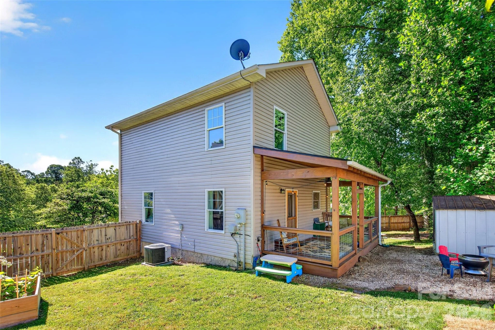 12 Jubilee Circle - Photo 4