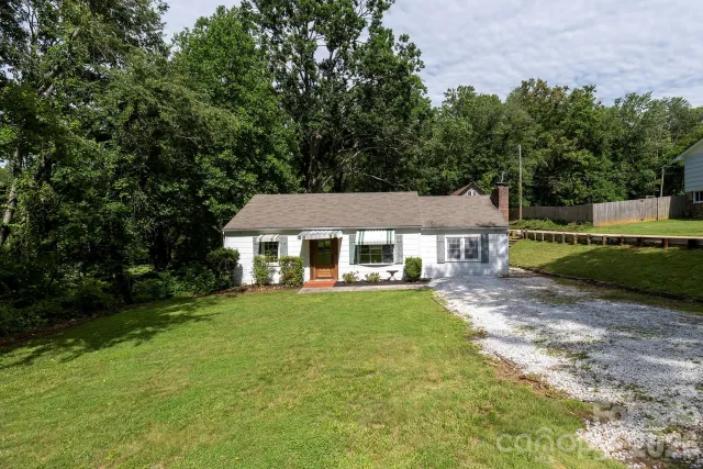 445 Old Haw Creek Road, Asheville, NC, 28805