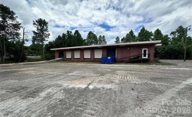 2324 Us 70 Highway, Marion, NC, 28752