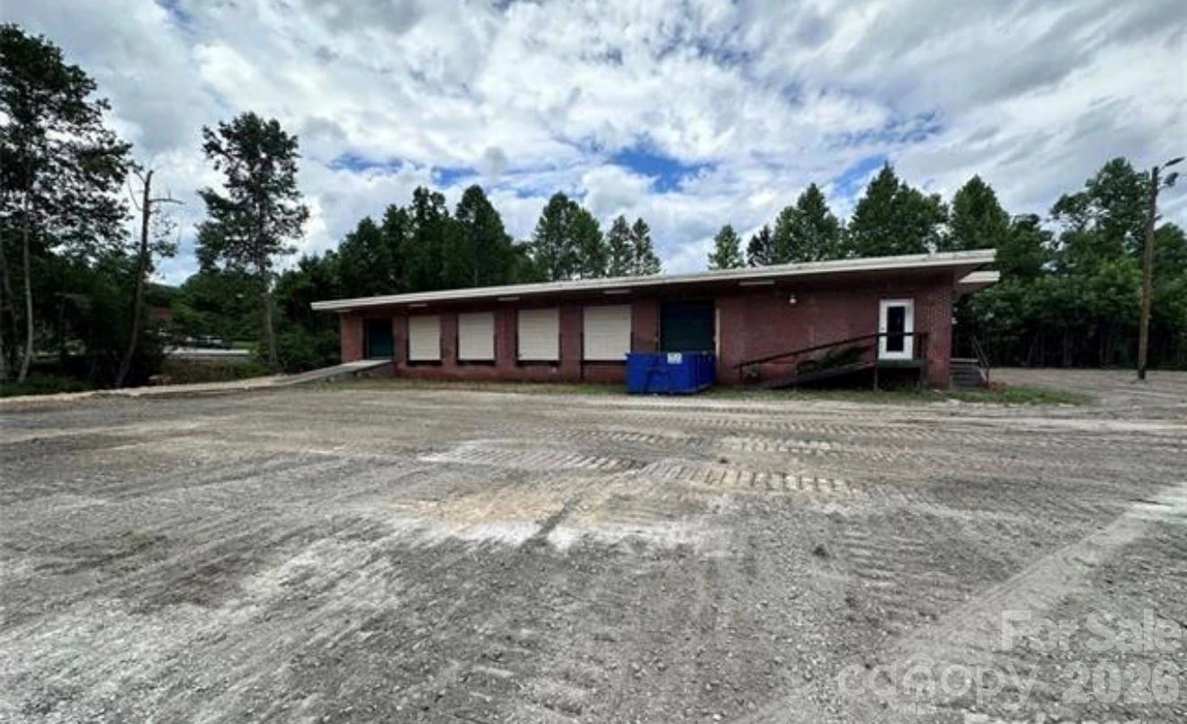 2324 Us 70 Highway