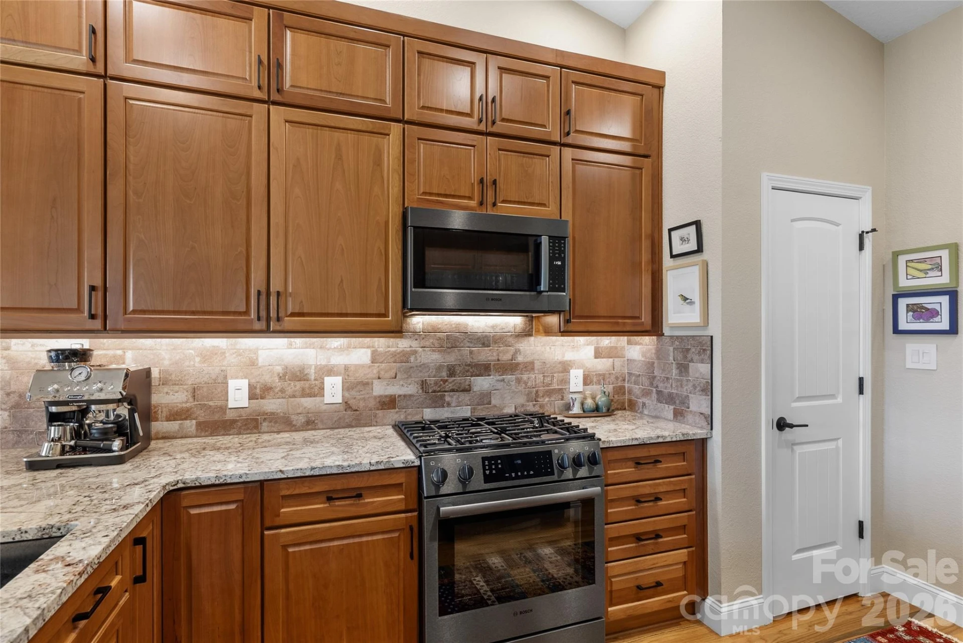 34 Justice Drive - Photo 6