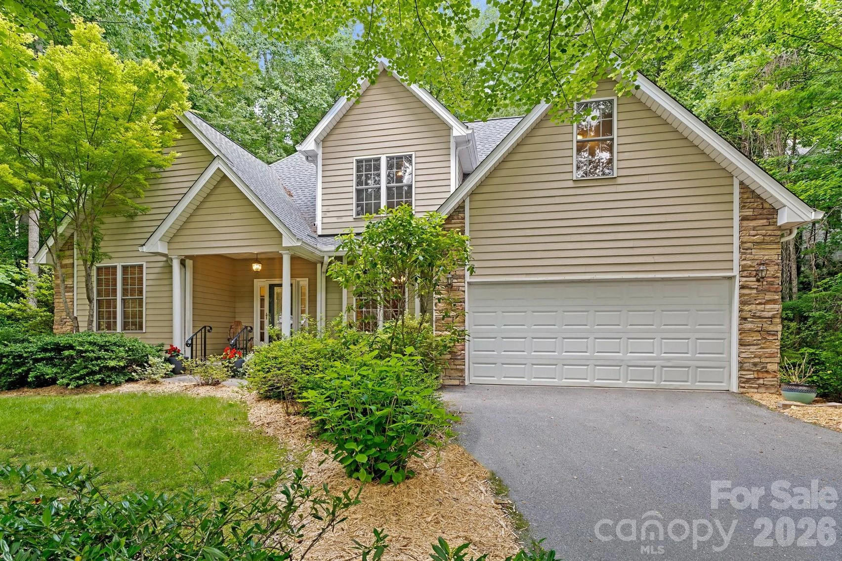 36 Poplar Creek Drive