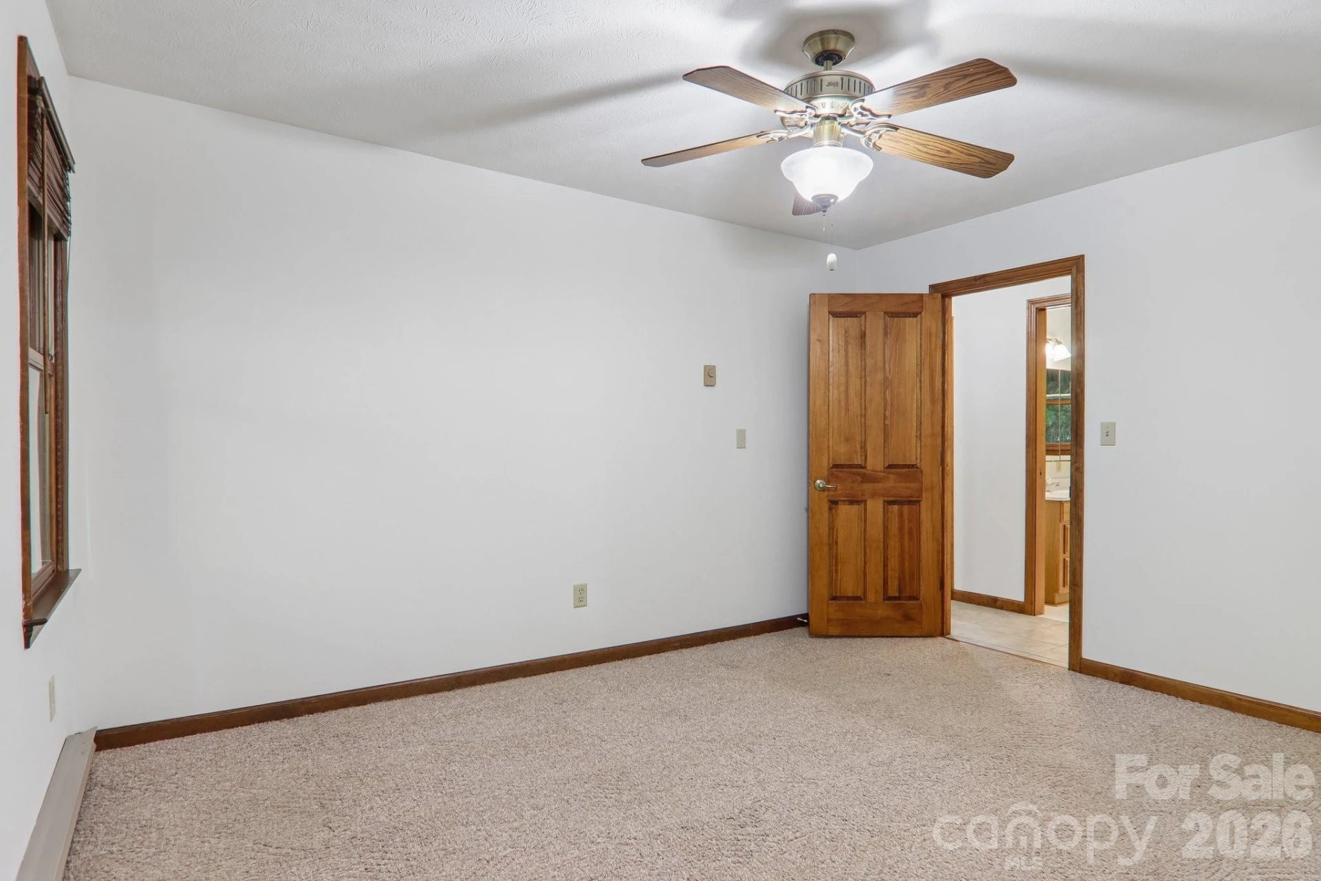1952 Davis Mountain Road - Photo 12