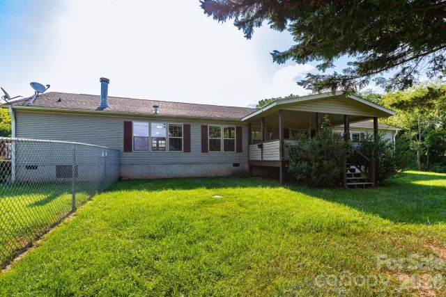 71 Teachers Lane, Canton, NC, 28716