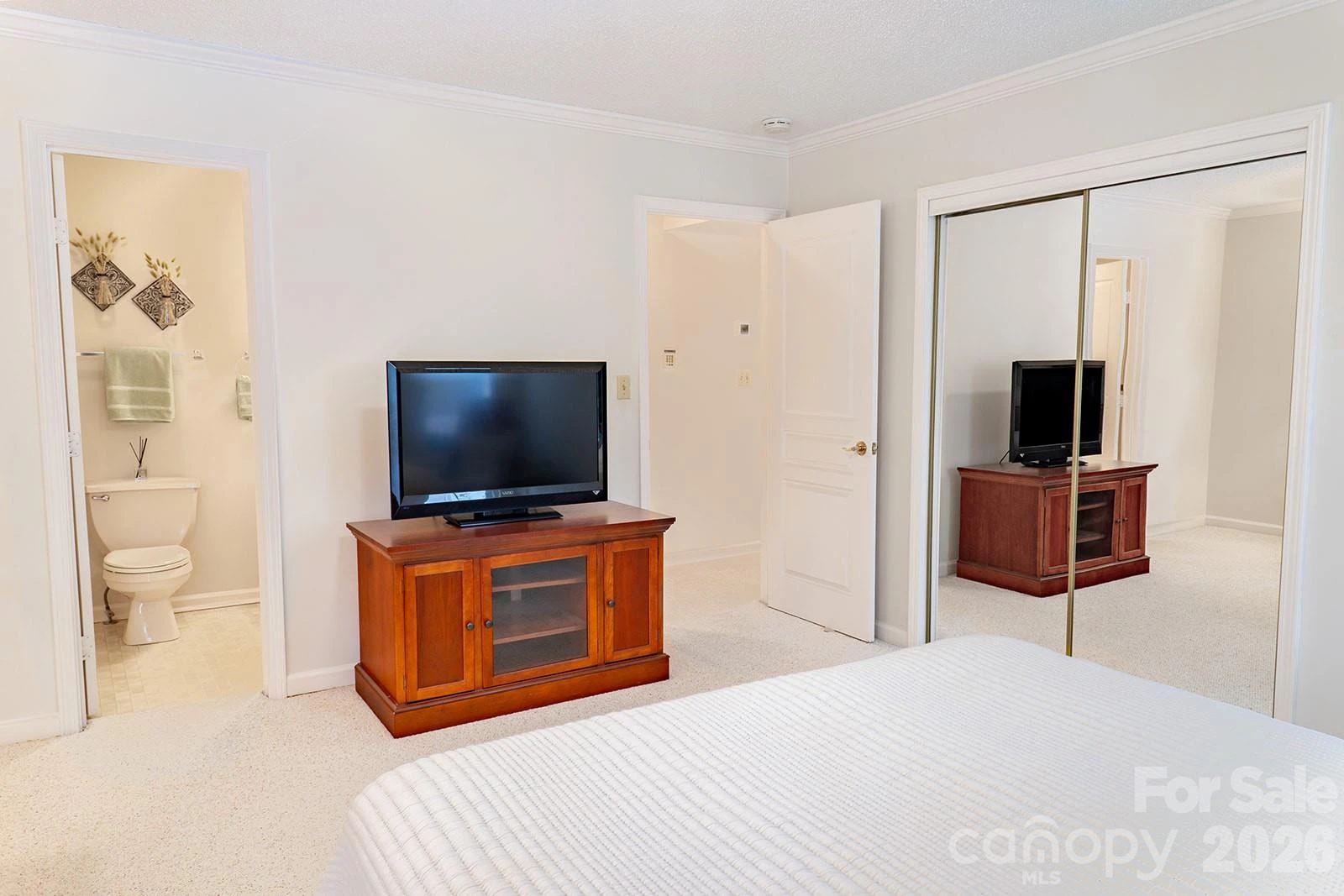 102 Rough Point Court - Photo 24