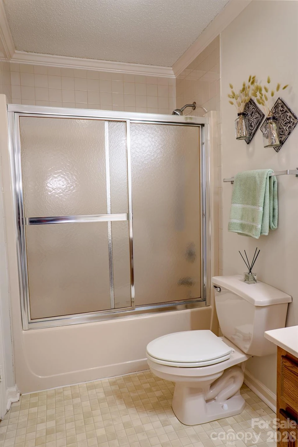 102 Rough Point Court - Photo 26