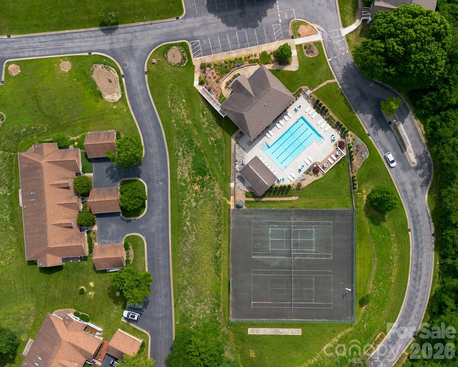 102 Rough Point Court - Photo 35