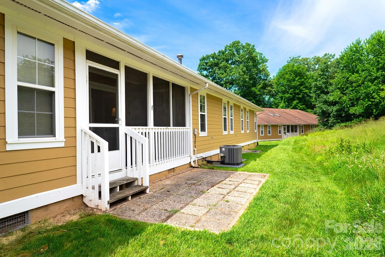 102 Rough Point Court - Photo 9