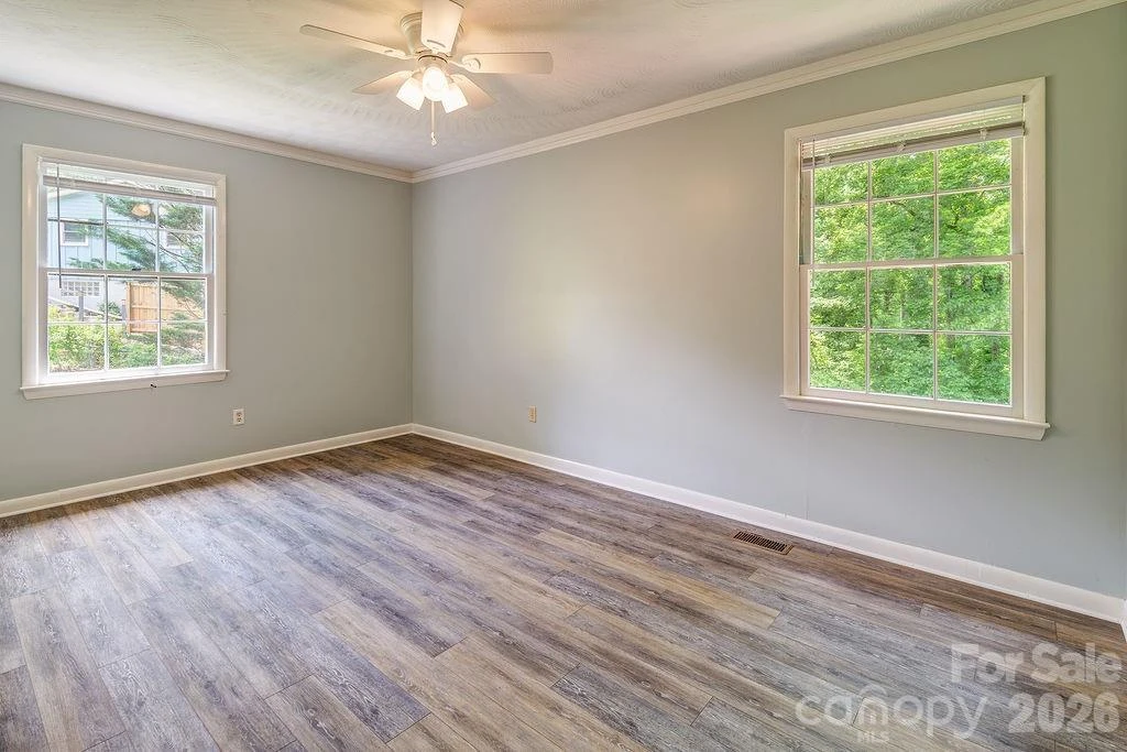 364 Pearson Drive - Photo 12