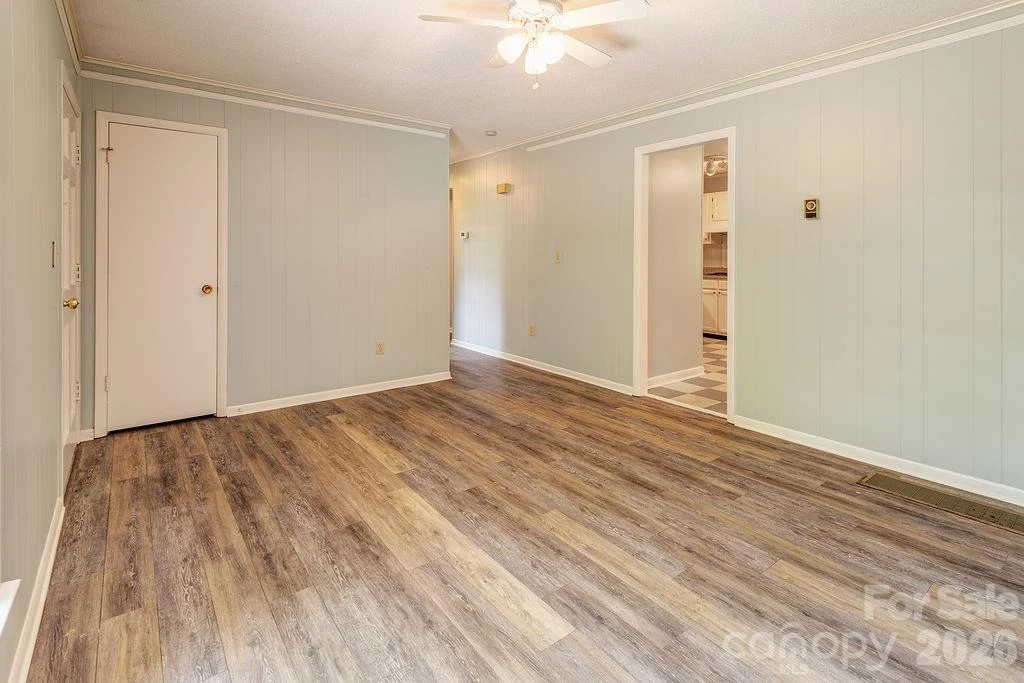 364 Pearson Drive - Photo 5