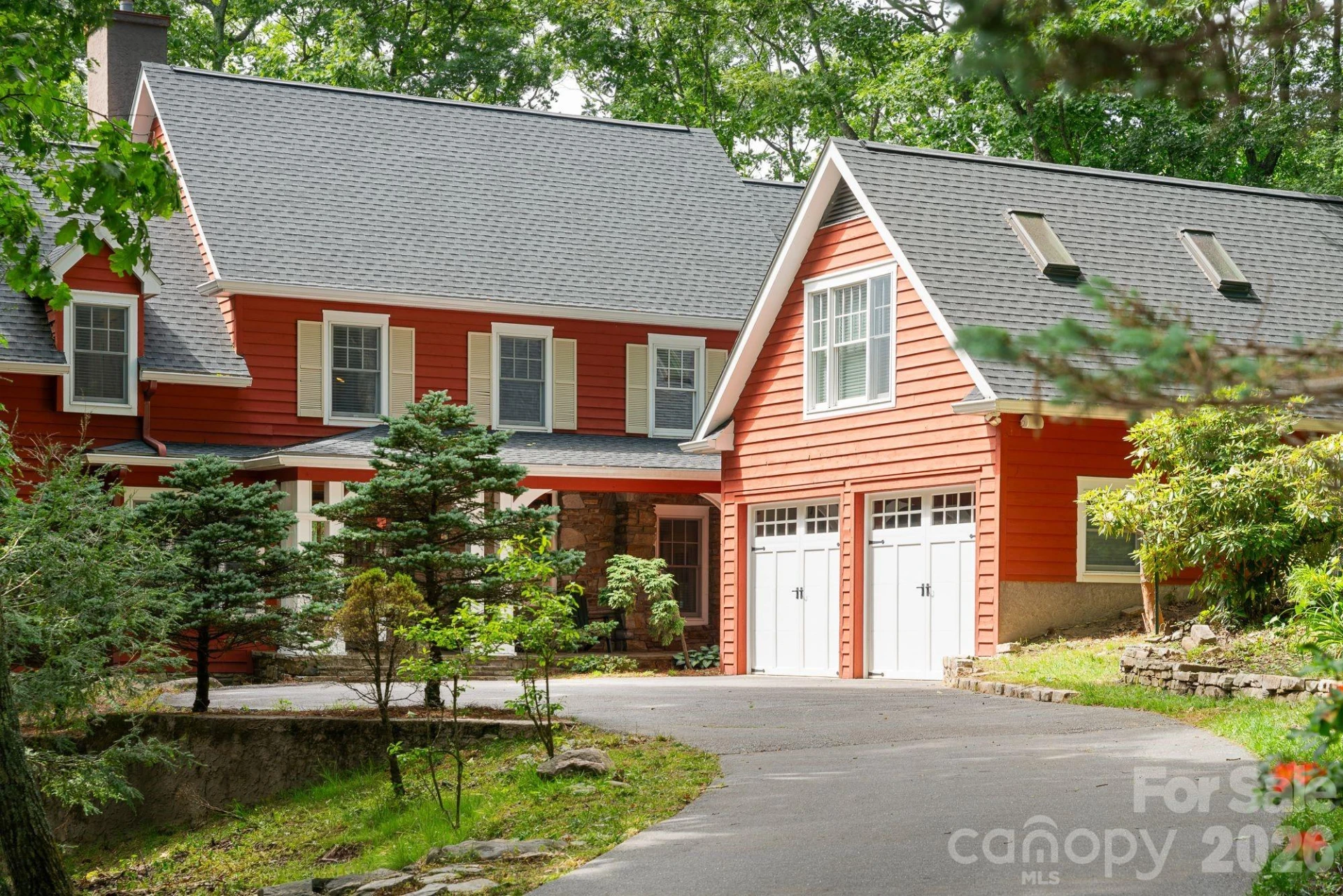 108 Flame Azalea Drive - Photo 2
