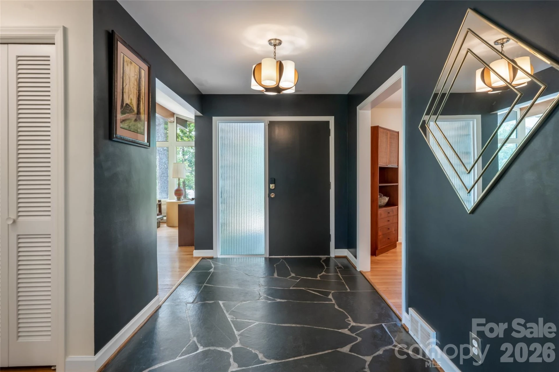 24 Amherst Road - Photo 5