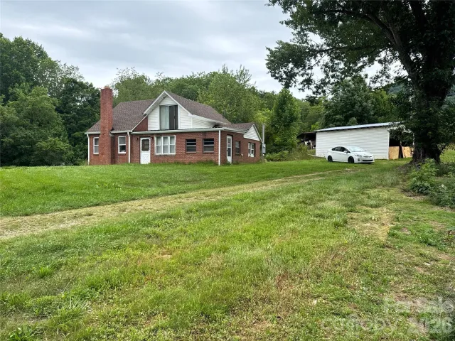 102 Ransom Road, Clyde, NC, 28721
