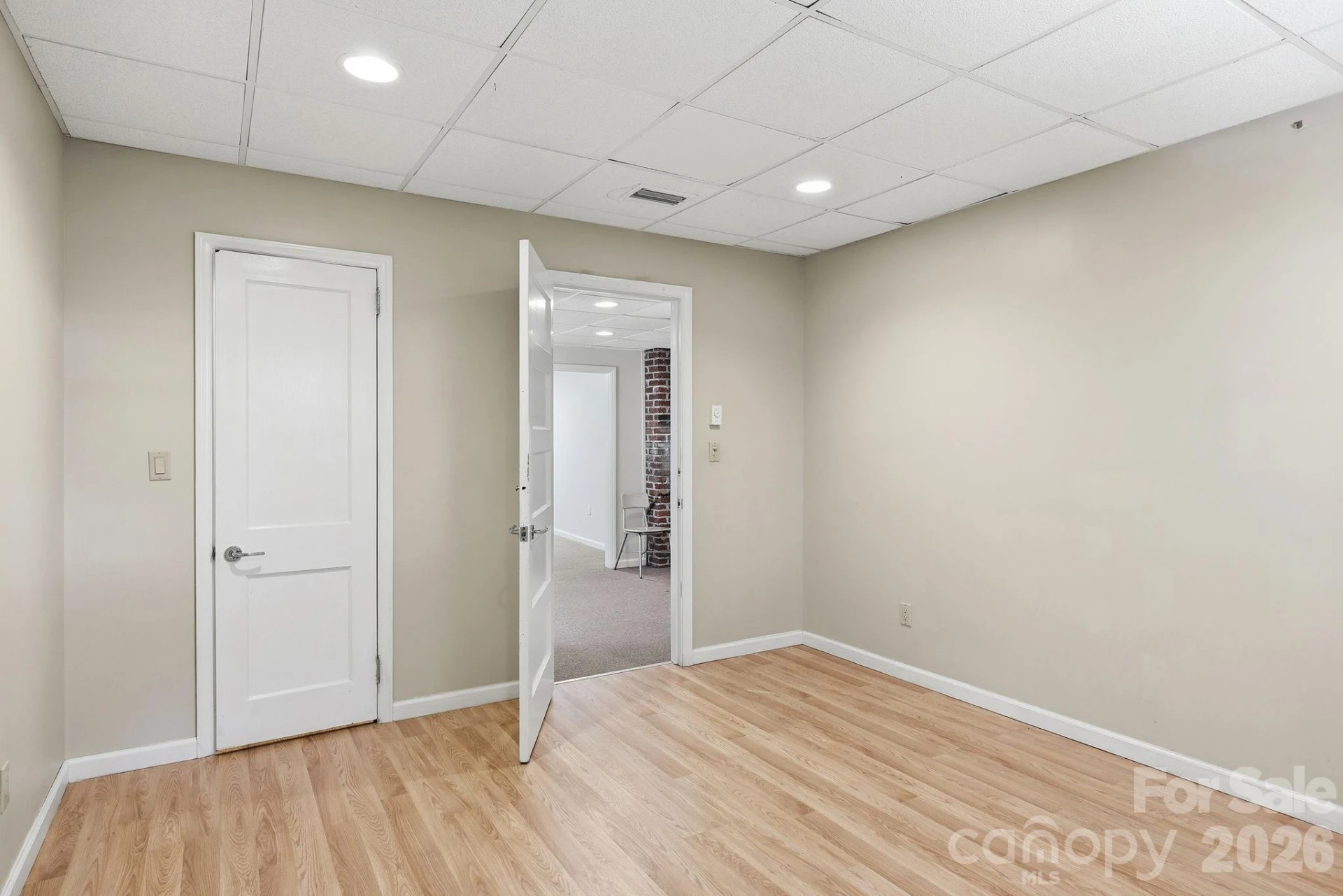 23 Warwick Place - Photo 37