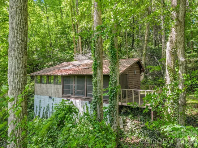 247 Legacy Layne Drive, Hendersonville, NC, 28792