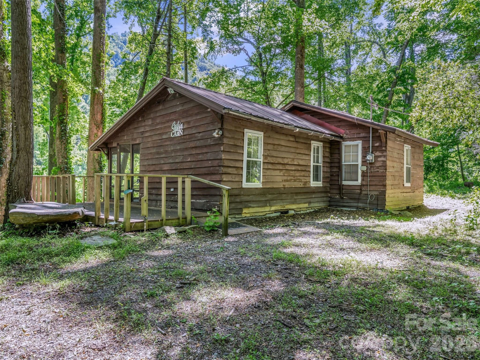 247 Legacy Layne Drive - Photo 16