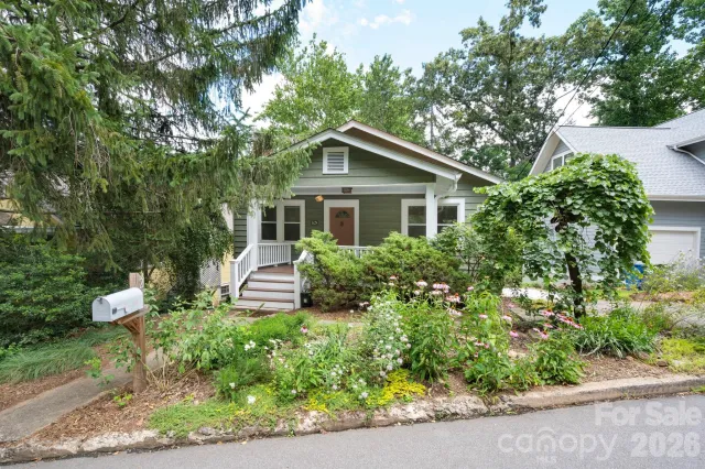 28 Chatham Road, Asheville, NC, 28804