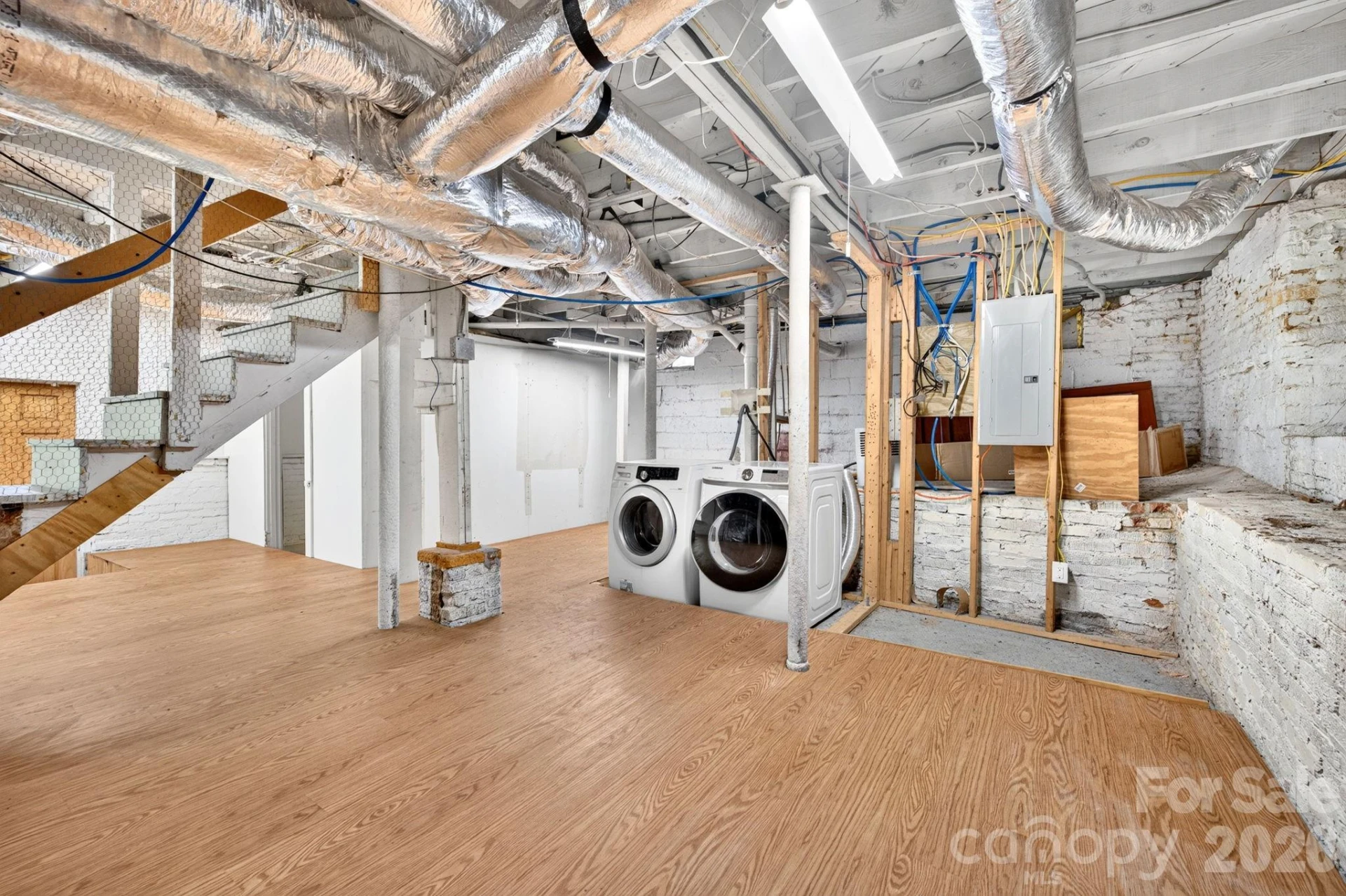 28 Chatham Road - Photo 24
