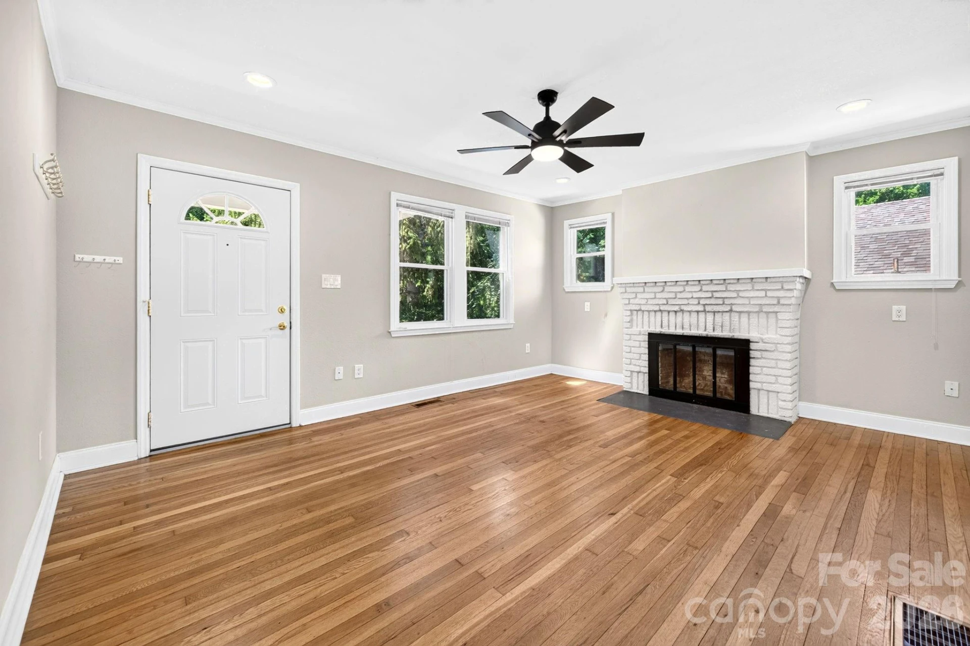 28 Chatham Road - Photo 8