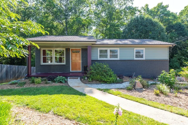 32 Harnett Street, Asheville, NC, 28806