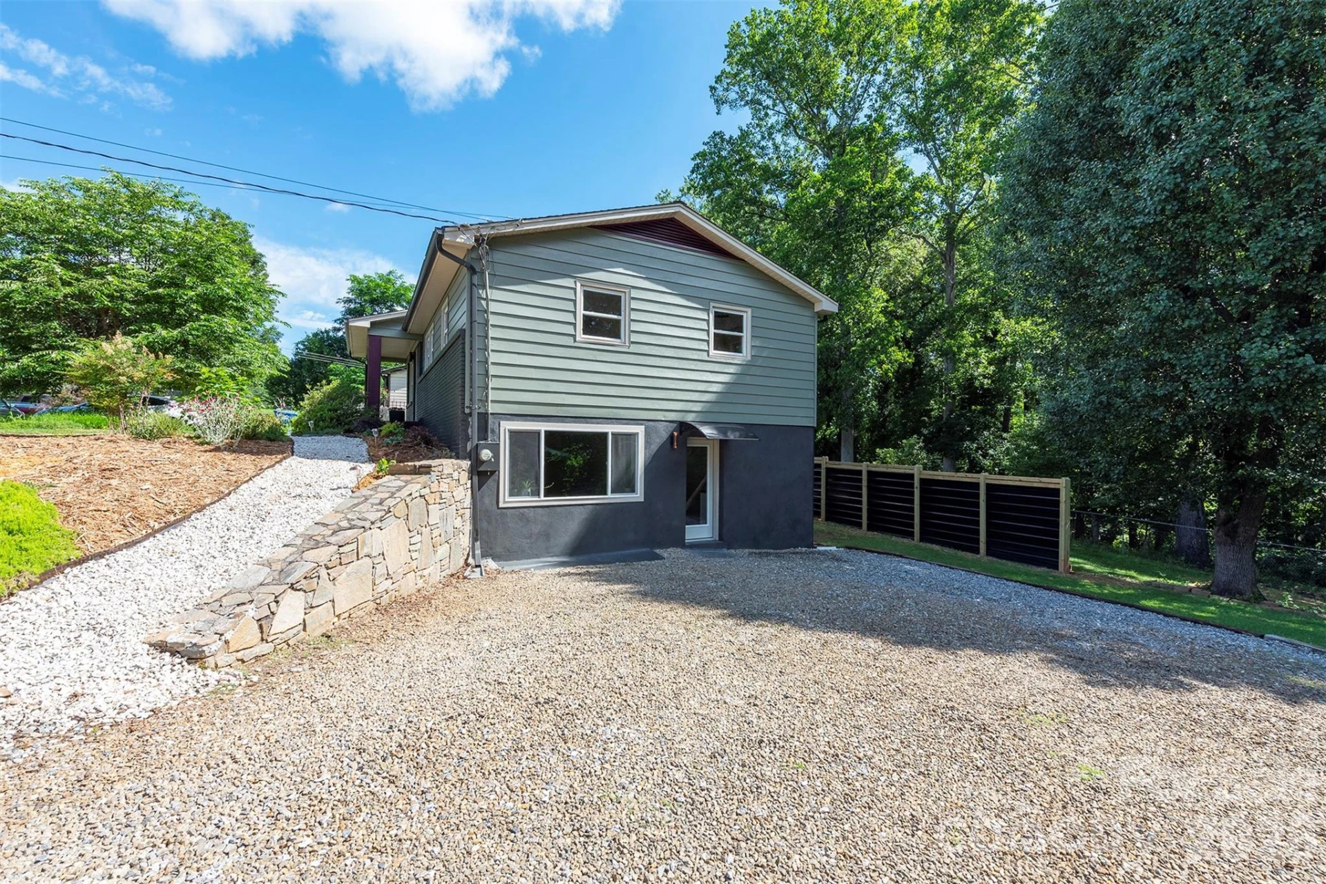 32 Harnett Street - Photo 3